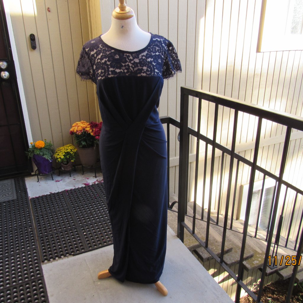 #622 New Woman's Long Navy Lace Evening Dress By Coast (Size 18us / 20uk)